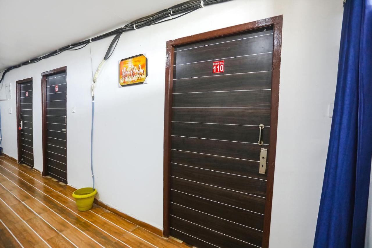 Fabexpress Umbrella Otel Danapur Dış mekan fotoğraf