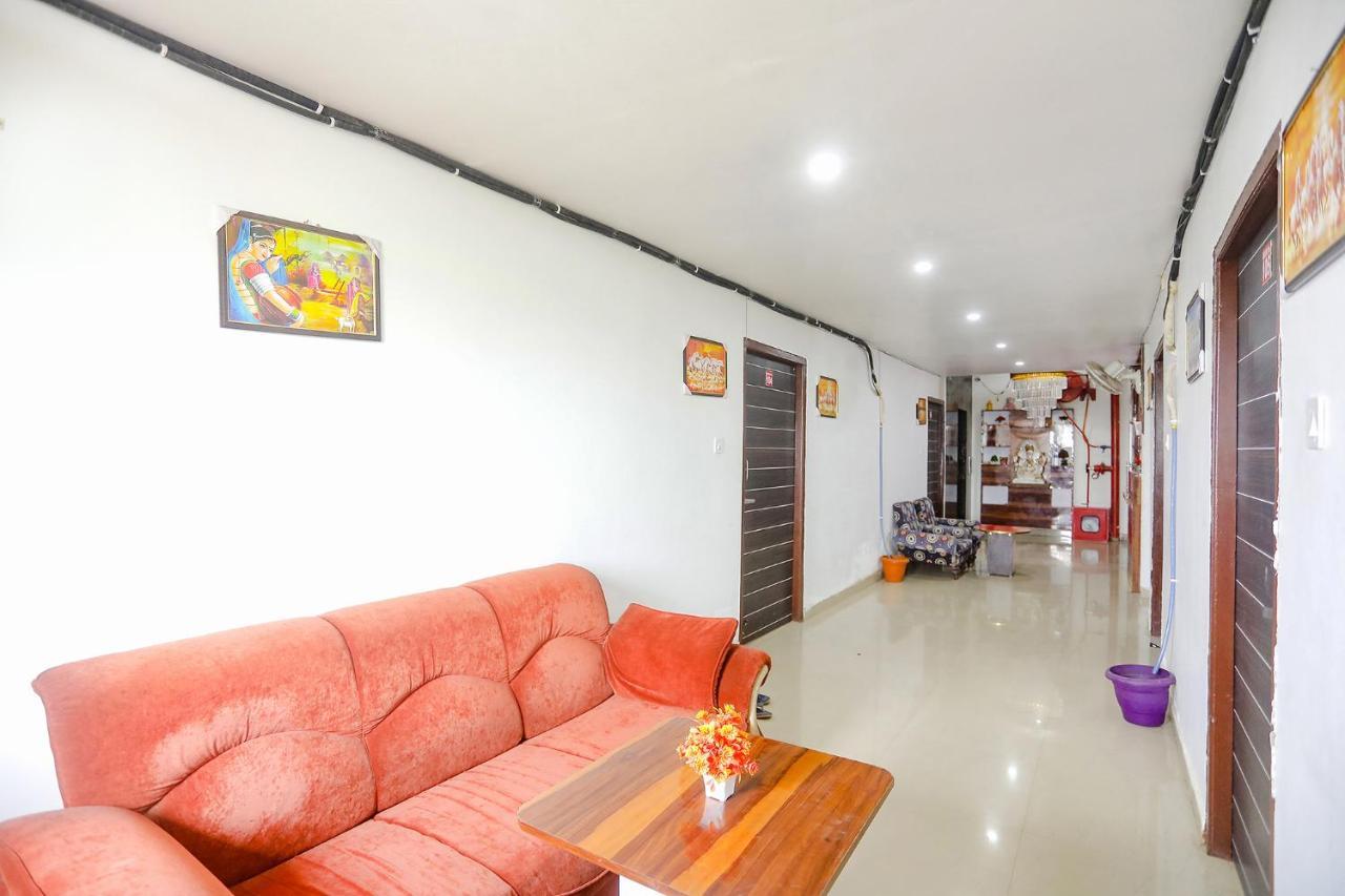 Fabexpress Umbrella Otel Danapur Dış mekan fotoğraf